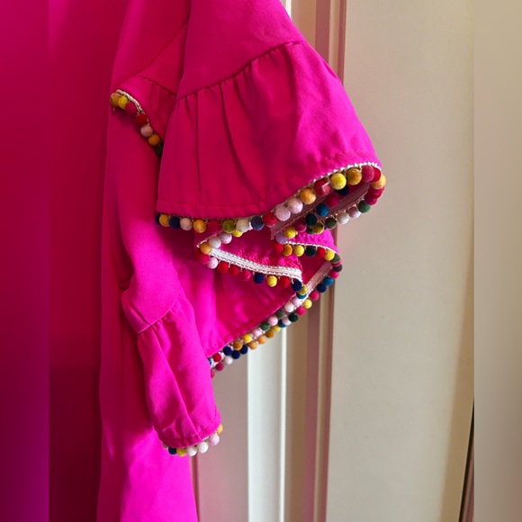 NEW! VERY J Hot Pink Shift Dress with Pom Pom sleeves size Small - Picture 6 of 8